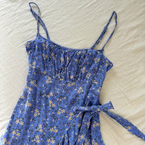 Blue Floral Mini Tie Dress with Ruffles 100% Rayon - Picture 4 of 9